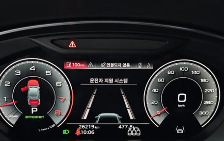 Audi A8, 2021 год, 6 250 000 рублей, 10 фотография