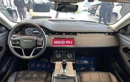 Land Rover Range Rover Evoque II, 2022 год, 3 100 000 рублей, 9 фотография