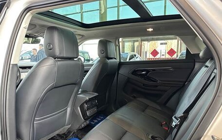 Land Rover Range Rover Evoque II, 2022 год, 3 100 000 рублей, 13 фотография