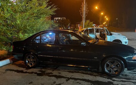 BMW 5 серия, 1998 год, 444 444 рублей, 3 фотография