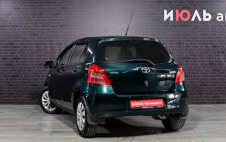 Toyota Yaris III рестайлинг, 2006 год, 570 000 рублей, 6 фотография