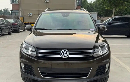 Volkswagen Tiguan I, 2015 год, 1 799 055 рублей, 2 фотография