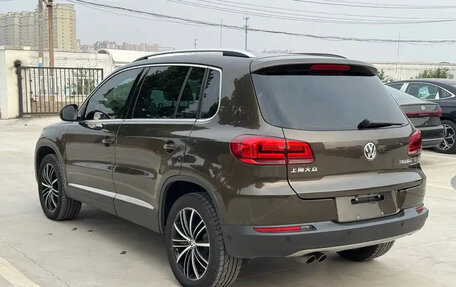 Volkswagen Tiguan I, 2015 год, 1 799 055 рублей, 7 фотография