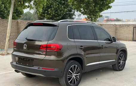 Volkswagen Tiguan I, 2015 год, 1 799 055 рублей, 5 фотография