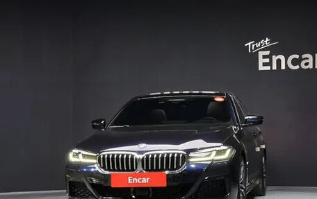BMW 5 серия, 2021 год, 4 050 000 рублей, 3 фотография