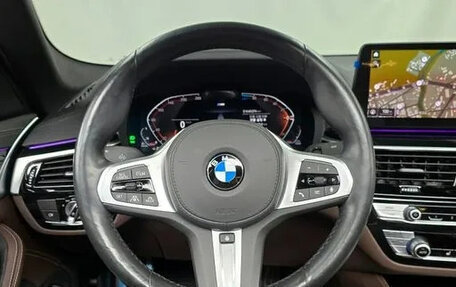BMW 5 серия, 2021 год, 4 050 000 рублей, 10 фотография