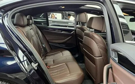 BMW 5 серия, 2021 год, 4 050 000 рублей, 18 фотография