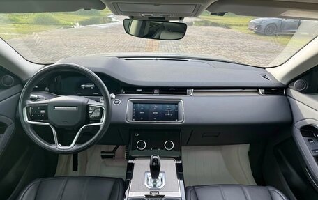 Land Rover Range Rover Evoque II, 2022 год, 3 080 000 рублей, 17 фотография