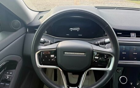 Land Rover Range Rover Evoque II, 2022 год, 3 080 000 рублей, 13 фотография