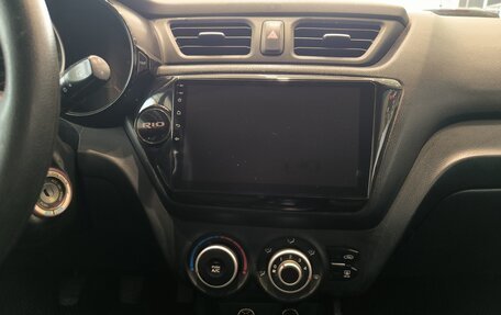 KIA Rio III рестайлинг, 2012 год, 650 000 рублей, 18 фотография