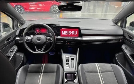 Volkswagen Golf VIII, 2022 год, 1 760 690 рублей, 11 фотография