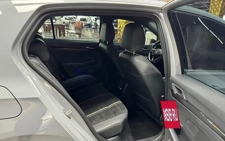 Volkswagen Golf VIII, 2022 год, 1 760 690 рублей, 18 фотография