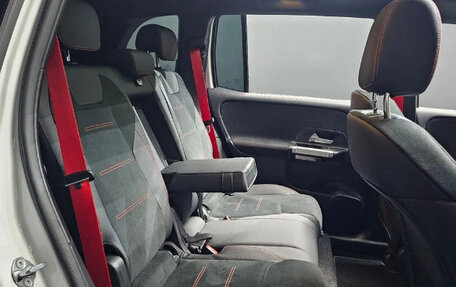 Mercedes-Benz GLB AMG, 2022 год, 3 840 000 рублей, 12 фотография