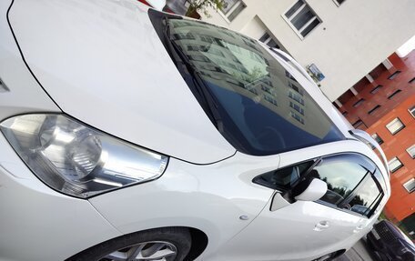 Toyota Verso I, 2012 год, 1 300 000 рублей, 3 фотография
