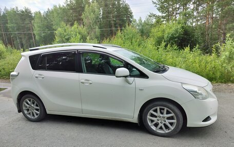 Toyota Verso I, 2012 год, 1 300 000 рублей, 5 фотография