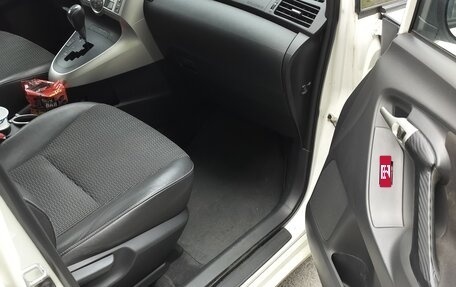 Toyota Verso I, 2012 год, 1 300 000 рублей, 9 фотография