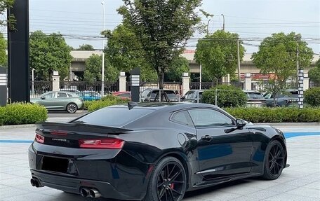 Chevrolet Camaro VI, 2017 год, 2 350 000 рублей, 5 фотография