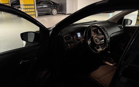 Volkswagen Polo VI (EU Market), 2018 год, 1 650 000 рублей, 6 фотография
