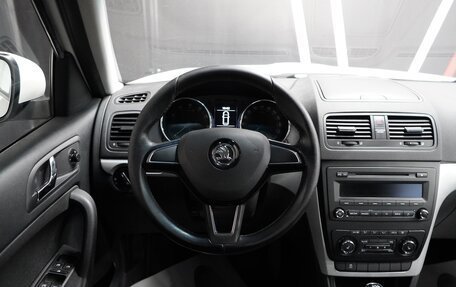 Skoda Yeti I рестайлинг, 2014 год, 1 699 000 рублей, 11 фотография