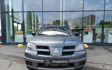Mitsubishi Outlander III рестайлинг 3, 2003 год, 550 000 рублей, 2 фотография