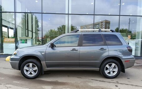 Mitsubishi Outlander III рестайлинг 3, 2003 год, 550 000 рублей, 10 фотография