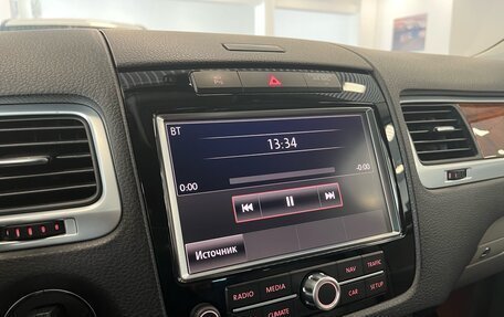 Volkswagen Touareg III, 2012 год, 2 480 000 рублей, 10 фотография