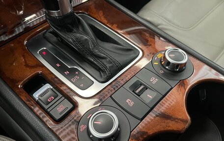 Volkswagen Touareg III, 2012 год, 2 480 000 рублей, 13 фотография