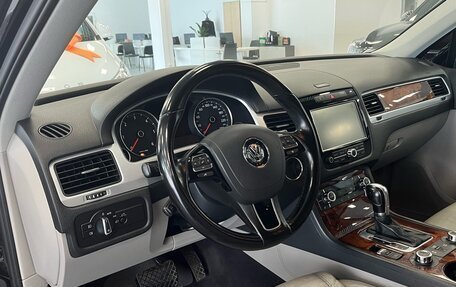 Volkswagen Touareg III, 2012 год, 2 480 000 рублей, 25 фотография