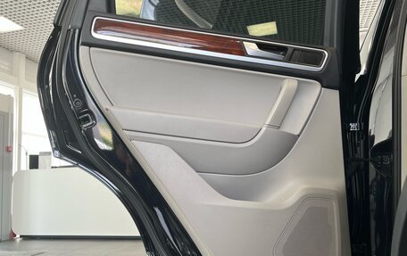 Volkswagen Touareg III, 2012 год, 2 480 000 рублей, 28 фотография