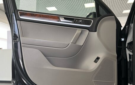 Volkswagen Touareg III, 2012 год, 2 480 000 рублей, 26 фотография