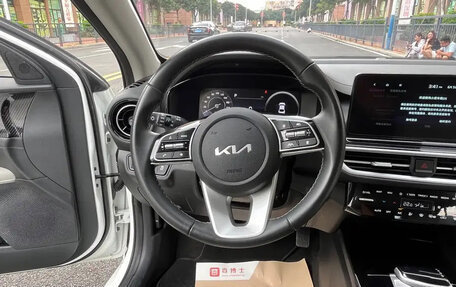 KIA K3, 2022 год, 1 399 736 рублей, 10 фотография