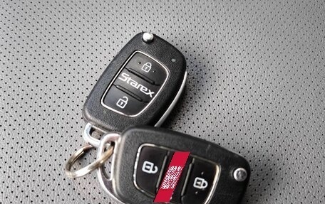 Hyundai Grand Starex Grand Starex I рестайлинг 2, 2020 год, 4 150 000 рублей, 4 фотография