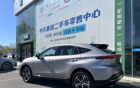 Toyota Venza, 2022 год, 2 776 599 рублей, 4 фотография