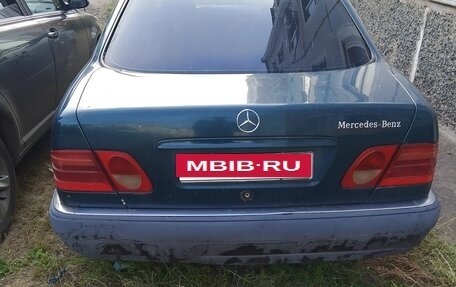 Mercedes-Benz E-Класс, 1997 год, 300 000 рублей, 7 фотография