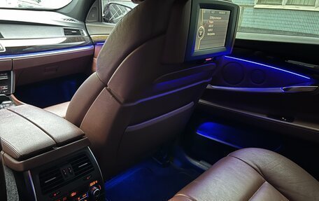 BMW 5 серия, 2011 год, 2 600 000 рублей, 27 фотография