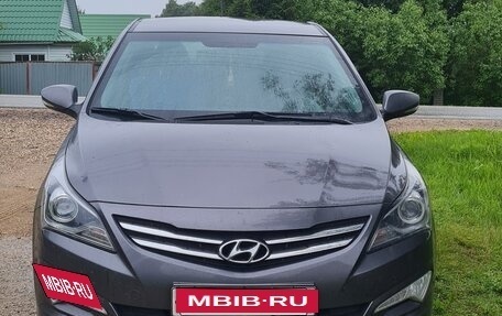 Hyundai Solaris II рестайлинг, 2016 год, 1 000 000 рублей, 1 фотография