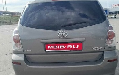 Toyota Corolla Verso I, 2005 год, 825 000 рублей, 1 фотография
