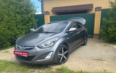 Hyundai Elantra V, 2015 год, 1 300 000 рублей, 3 фотография