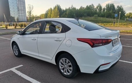 Hyundai Solaris II рестайлинг, 2018 год, 1 100 000 рублей, 8 фотография