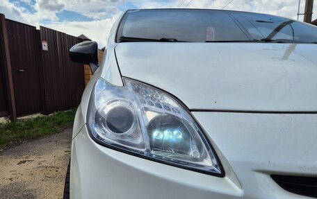 Toyota Prius, 2009 год, 1 100 000 рублей, 9 фотография