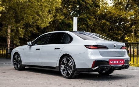 BMW 7 серия, 2024 год, 14 200 000 рублей, 2 фотография