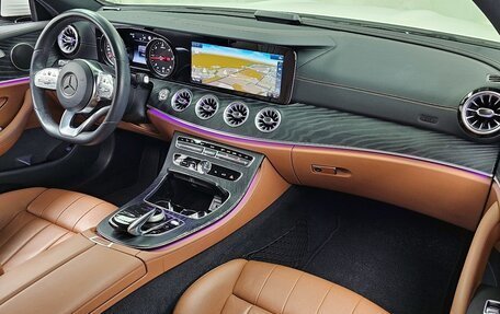 Mercedes-Benz E-Класс, 2018 год, 2 813 000 рублей, 9 фотография