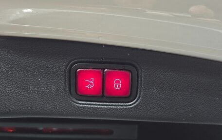 Mercedes-Benz E-Класс, 2019 год, 3 102 000 рублей, 14 фотография