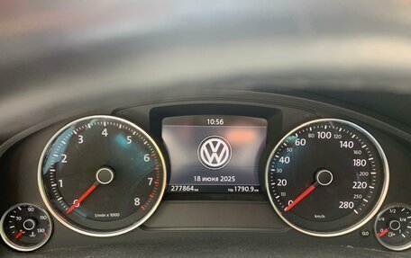 Volkswagen Touareg III, 2014 год, 2 310 000 рублей, 2 фотография