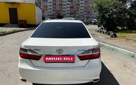 Toyota Camry, 2015 год, 2 150 000 рублей, 2 фотография