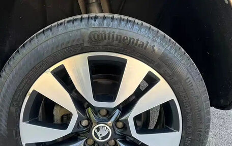Skoda Yeti I рестайлинг, 2017 год, 1 550 055 рублей, 10 фотография