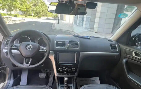 Skoda Yeti I рестайлинг, 2017 год, 1 550 055 рублей, 12 фотография