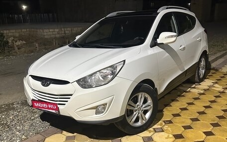 Hyundai Tucson III, 2011 год, 1 500 000 рублей, 8 фотография