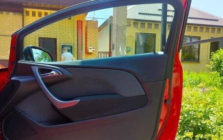 Opel Astra J, 2012 год, 630 000 рублей, 11 фотография