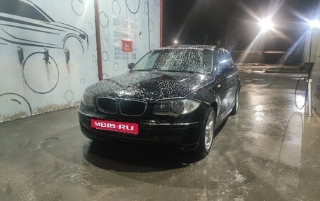 BMW 1 серия, 2007 год, 600 000 рублей, 11 фотография